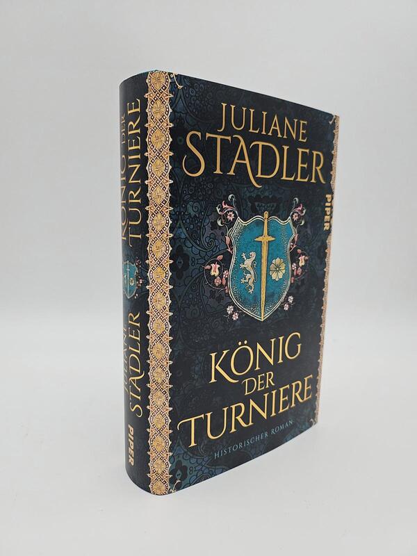Innenansicht des Buches „König der Turniere“