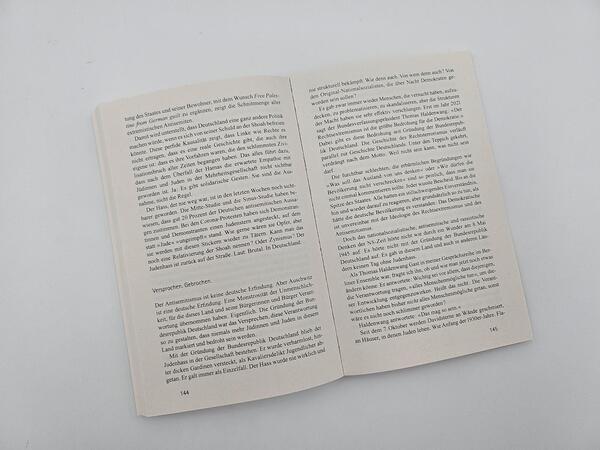 Außenansicht des Buches „Denkanstöße 2026“