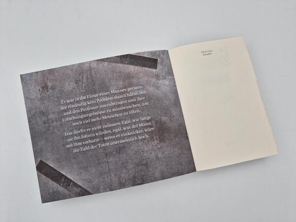 Außenansicht des Buches „Ritualblut“