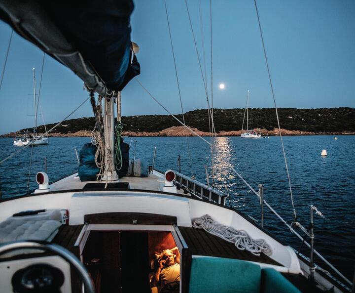 Segelboot auf dem Wasser