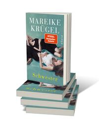 Bücherstapel des Buches „Schwester“
