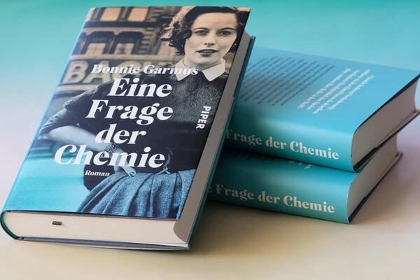 Innenansicht des Buches „Eine Frage der Chemie“