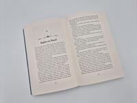 Außenansicht des Buches „Heller als Feuer“