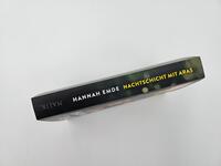 Innenansicht des Buches „Nachtschicht mit Aras“