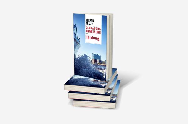 Bücherstapel des Buches „Gebrauchsanweisung für Hamburg“