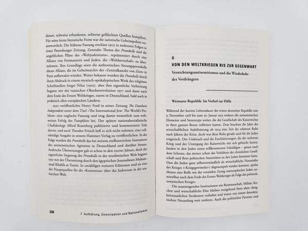 Innenansicht des Buches „Kurze Geschichte des Antisemitismus“