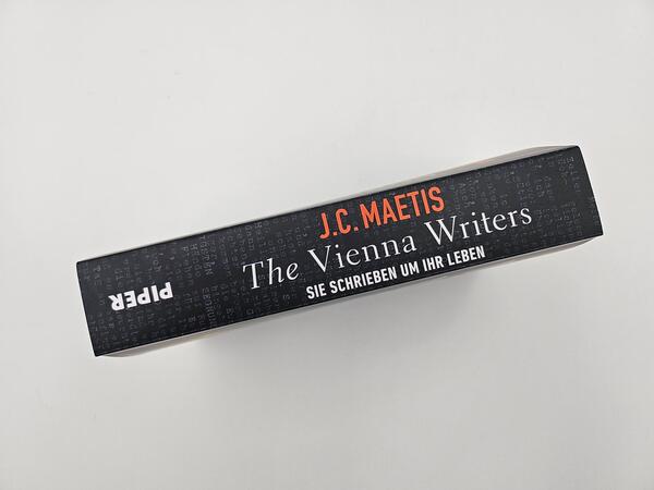Innenansicht des Buches „The Vienna Writers – Sie schrieben um ihr Leben“