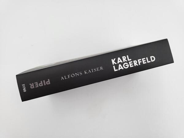 Innenansicht des Buches „Karl Lagerfeld“