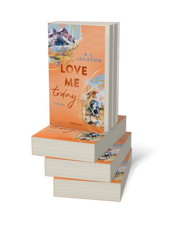 Bücherstapel des Buches „Love me today“