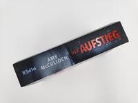 Innenansicht des Buches „Der Aufstieg – In eisiger Höhe wartet der Tod“