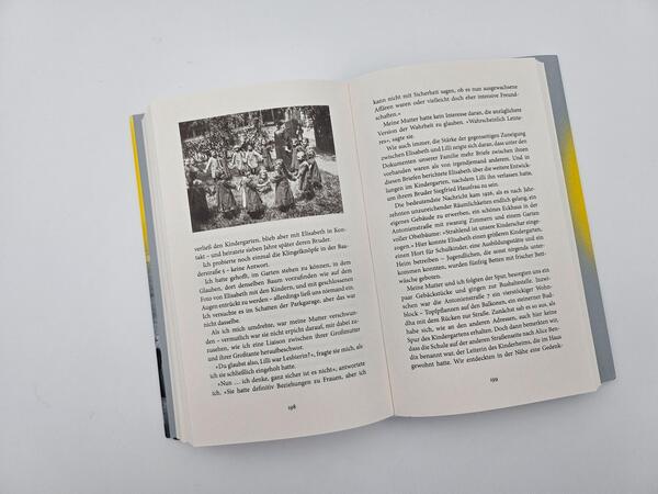 Außenansicht des Buches „Kinder des Radiums“