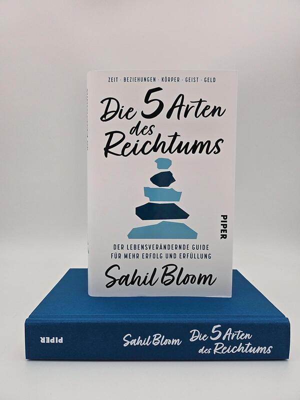 Außenansicht des Buches „Die 5 Arten des Reichtums“
