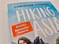 Außenansicht des Buches „Hiking Asia“