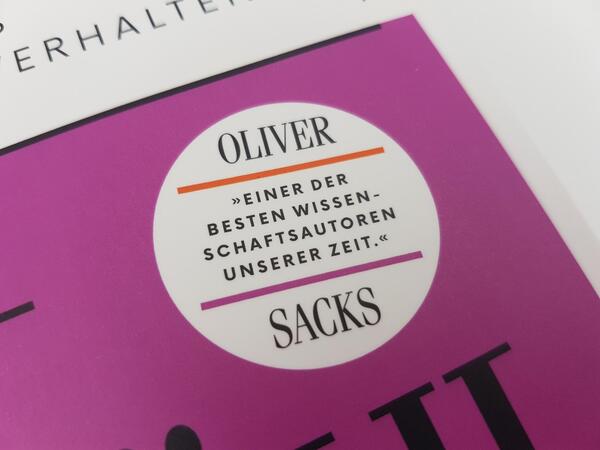 Innenansicht des Buches „Gewalt und Mitgefühl“