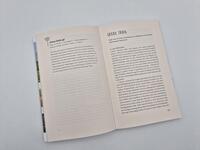 Außenansicht des Buches „Hiking Asia“