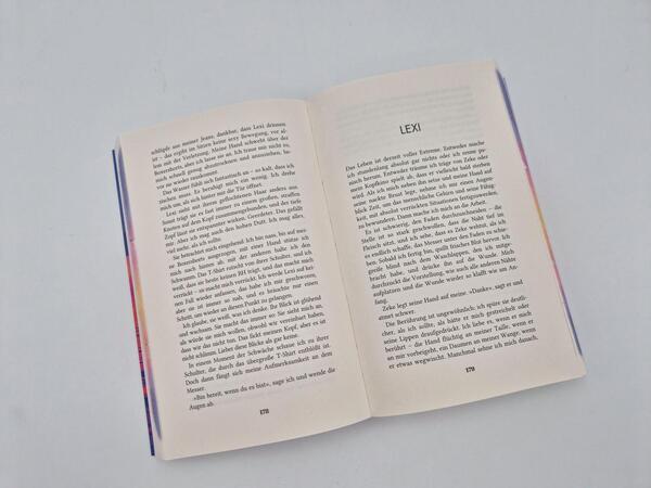 Außenansicht des Buches „Swept away – Nach dieser Nacht ist Abtauchen unmöglich“