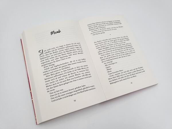 Innenansicht des Buches „The Fire in Your Heart“