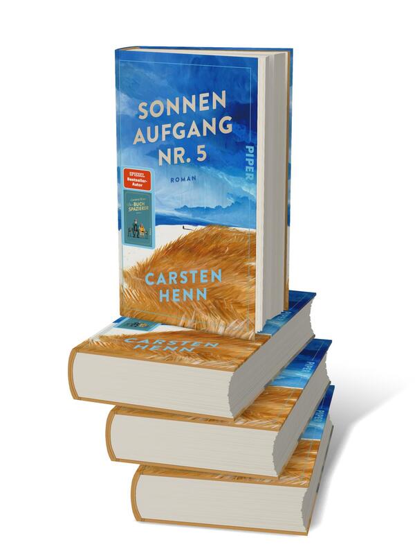 Bücherstapel des Buches „Sonnenaufgang Nr. 5“