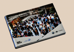 BMW: Firmenbuch und App Abbildung vom BMW Firmenbuch
