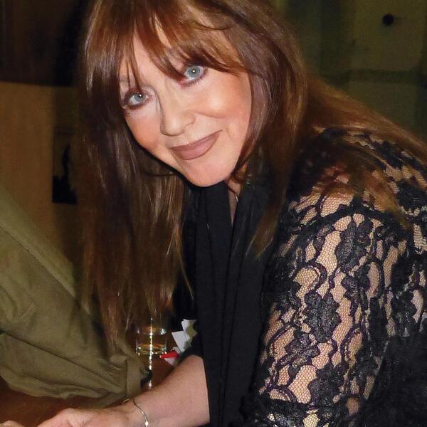Foto von Lesley-Ann Jones