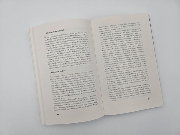 Außenansicht des Buches „Einfach nicht altern?“