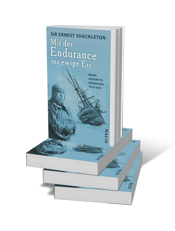 Bücherstapel des Buches „Mit der Endurance ins ewige Eis“