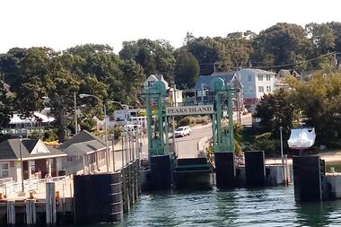 Recherchefoto des Peaks Island Hafens zu Mona Jones „Casco Bay Summer“