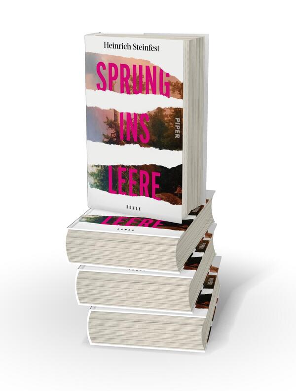 Bücherstapel des Buches „Sprung ins Leere“
