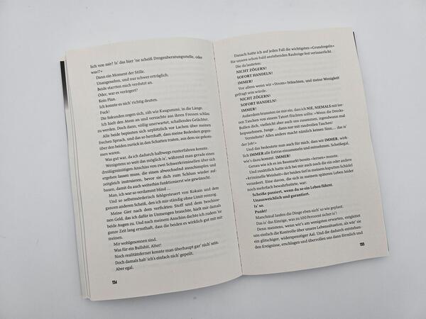 Außenansicht des Buches „Räuberpistolen“