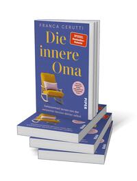Bücherstapel des Buches „Die innere Oma“