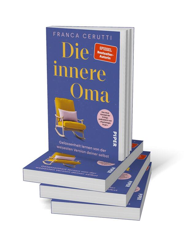Bücherstapel des Buches „Die innere Oma“