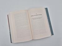 Außenansicht des Buches „Dämmerung“