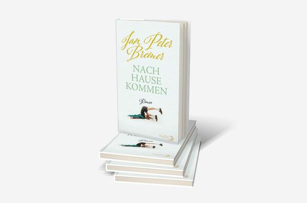 Bücherstapel des Buches „Nachhausekommen“