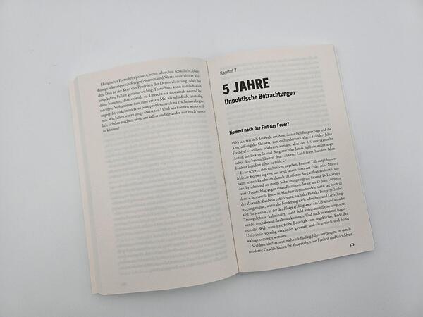 Außenansicht des Buches „Moral“