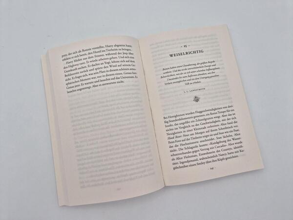 Außenansicht des Buches „Die Melodie der Bienen“