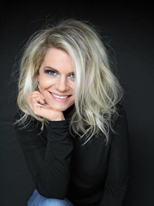 Roxie Cooper