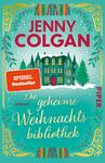 Das Buchcover zeigt einen weihnachtlich dekorierten Raum mit einer hohen Bücherreihe hinter einem Bogen aus Stein. An der linken Seite ist ein festlich geschmückter Weihnachtsbaum mit bunten Ornamenten sichtbar. Die Farben sind warm und einladend, mit goldenen und grünen Akzenten. Der Titel „Die geheime Weihnachtsbibliothek“ von Jenny Colgan ist in eleganter, geschwungener Schrift in Gold hervorgehoben. In der oberen rechten Ecke ist das Verlagslogo „PIPER“ zu sehen.