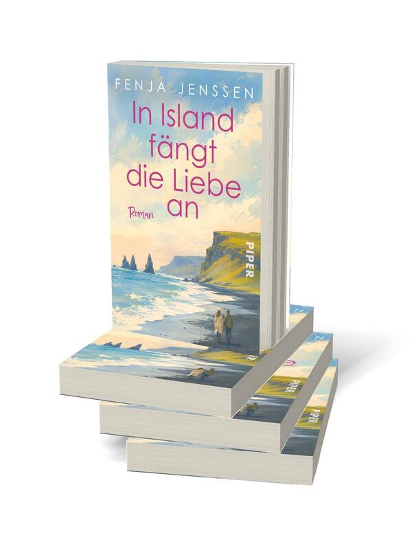 Bücherstapel des Buches „In Island fängt die Liebe an“