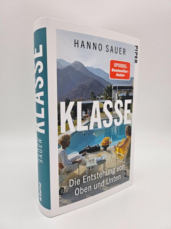 Außenansicht des Buches „Klasse“