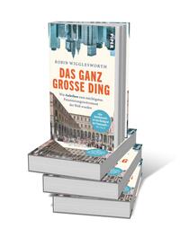 Bücherstapel des Buches „Das ganz große Ding“