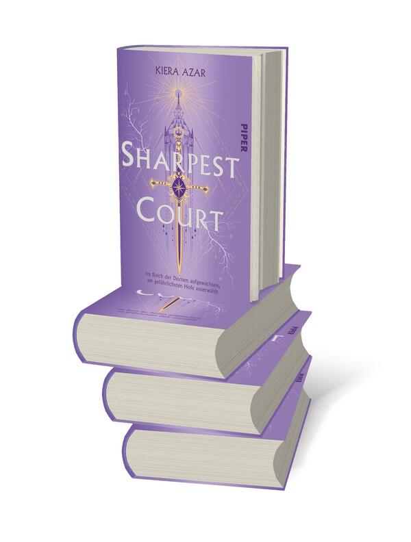 Bücherstapel des Buches „Sharpest Court“