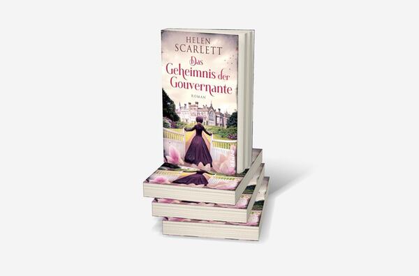 Bücherstapel des Buches „Das Geheimnis der Gouvernante“