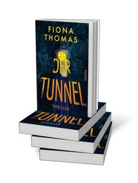 Bücherstapel des Buches „Der Tunnel“