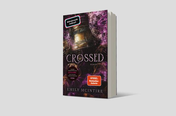 Außenansicht des Buches „Crossed“