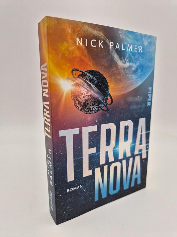 Außenansicht des Buches „Terra Nova“