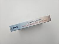 Außenansicht des Buches „Zwischen Zuversicht und Leben“