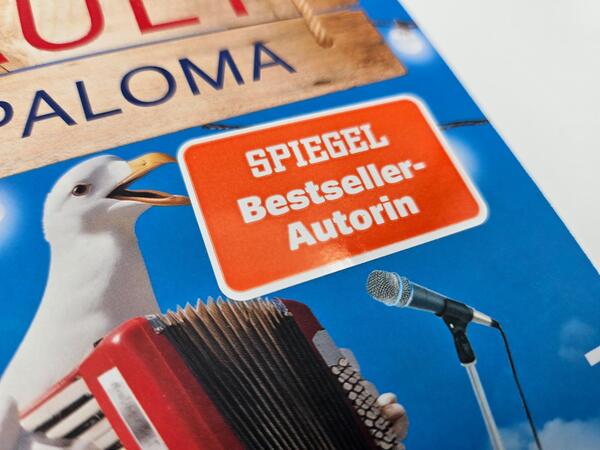 Außenansicht des Buches „La Paloma“