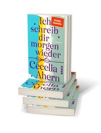 Bücherstapel des Buches „Ich schreib dir morgen wieder“
