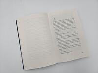 Außenansicht des Buches „Verdammte Weiber“