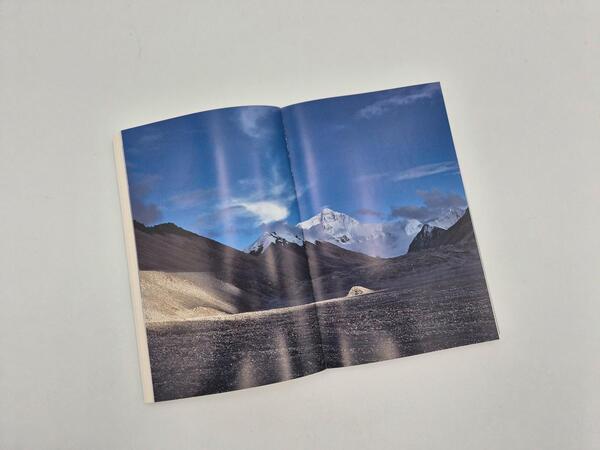 Außenansicht des Buches „Everest solo“